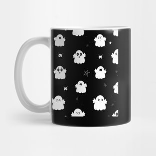 Cute ghosts Happy Halloween design Mug